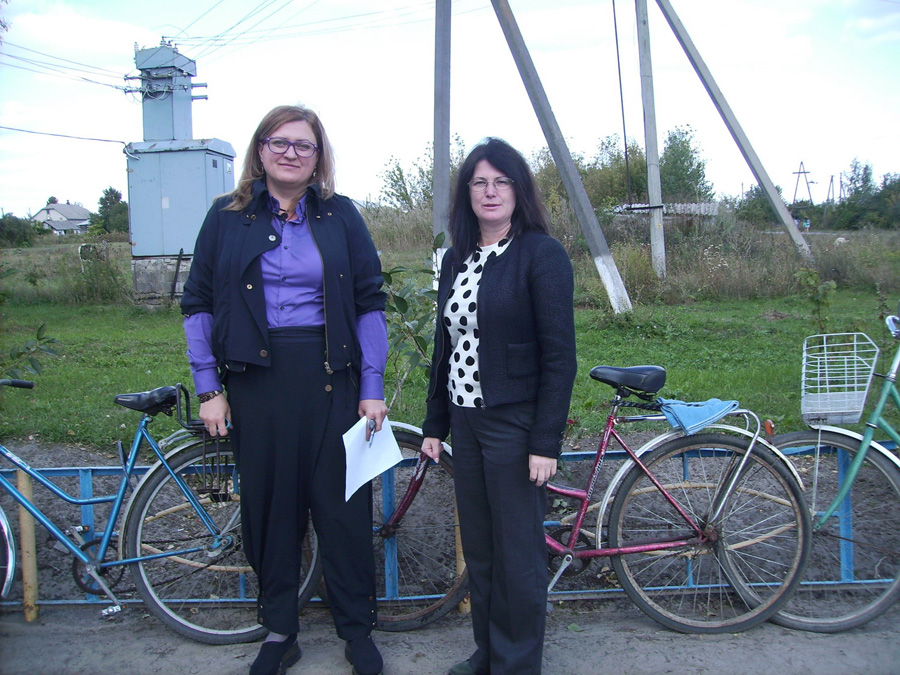 Керівництво Чмирівської об’єднаної громади замість автівок пересувається на велосипедах.